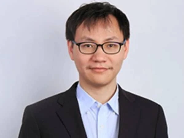 【Erik Zhang】简介：Neo区块链联合创始人