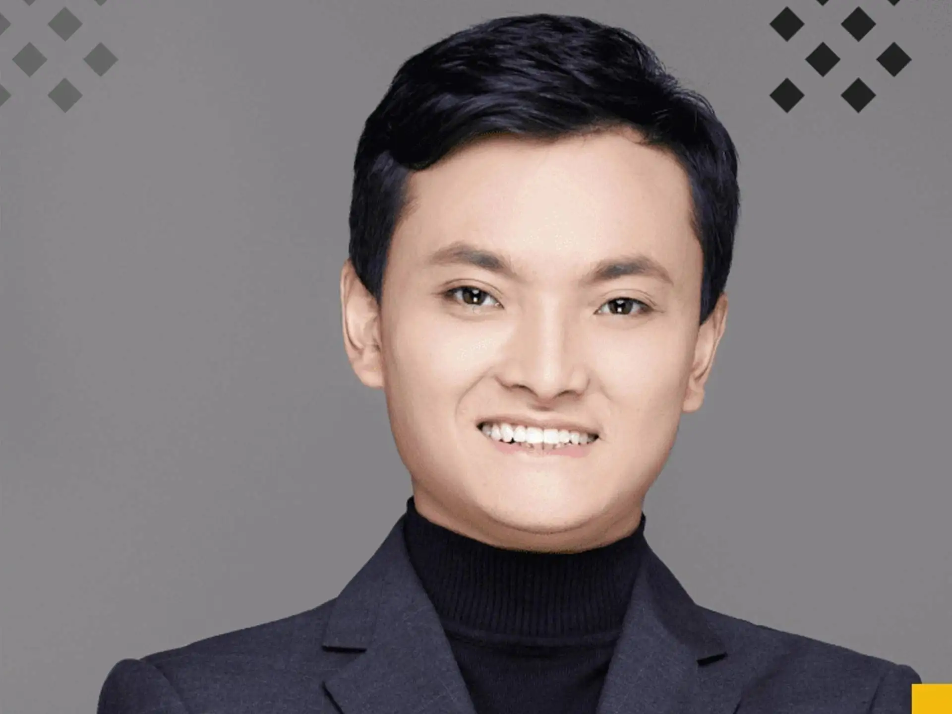 【Lu Mai】简介：某公司亚太区副总裁兼CEO